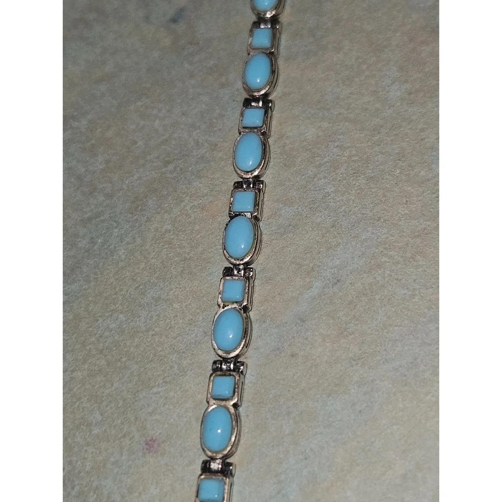 Natural Sleeping Beauty Turquoise set in a 925 Tennis Bracelet made in AZ - Picture 12 of 16